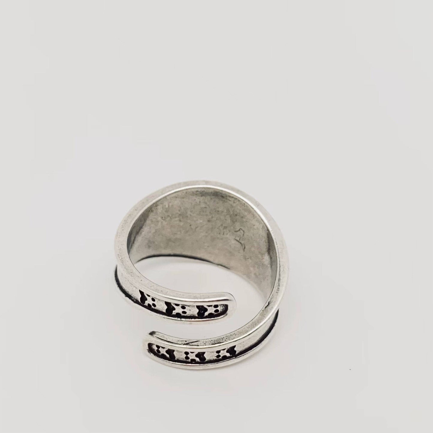 Silver-plated Star Cat Ring