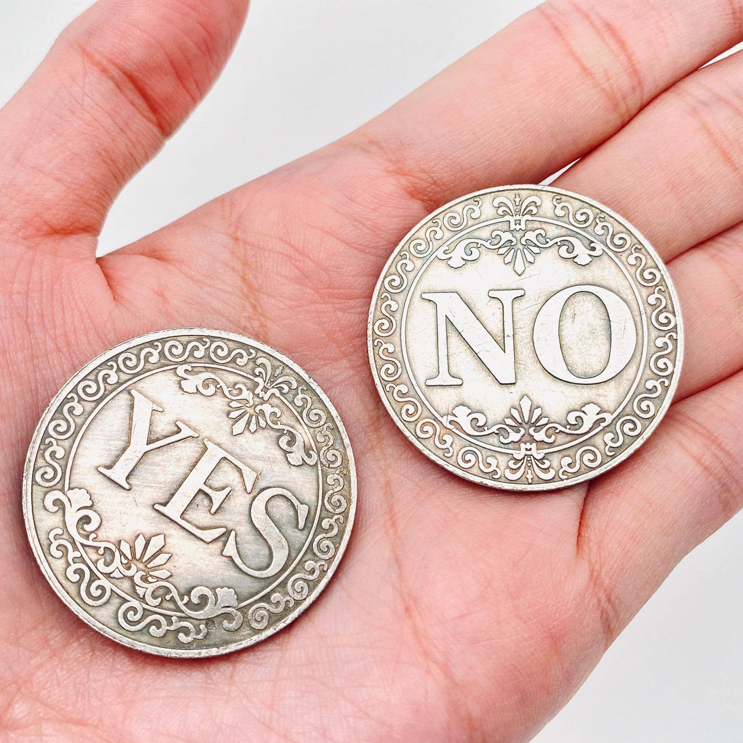YES/NO Decision Coin