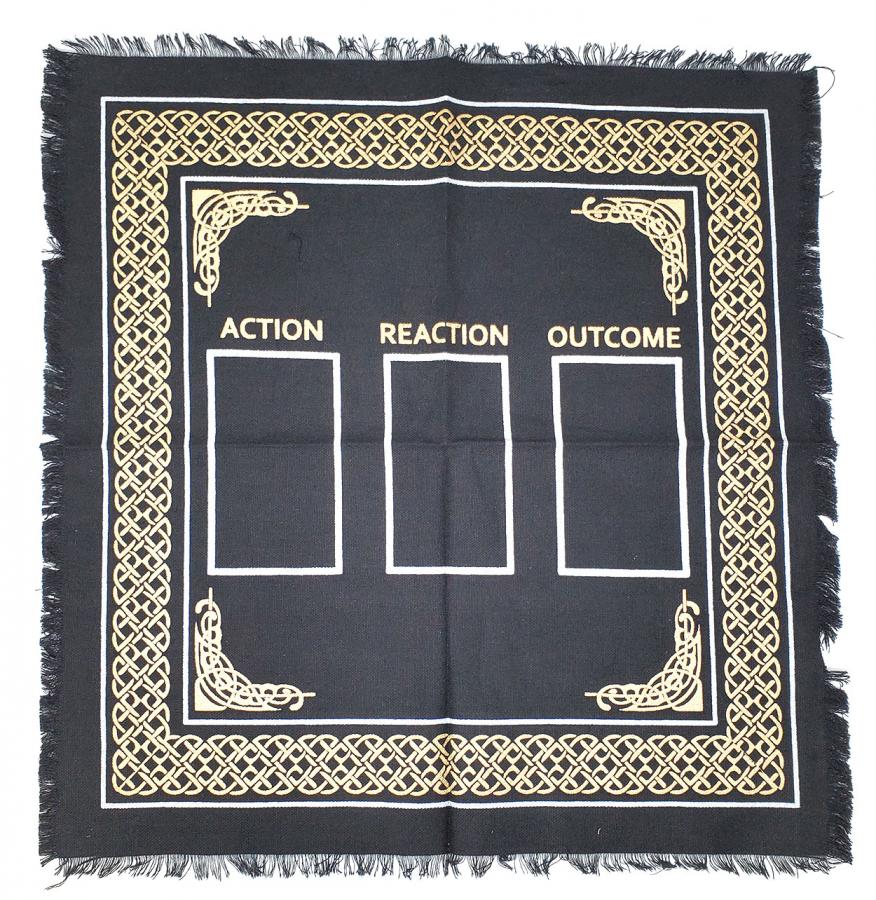 Tarot Card Altar Cloth for Beginners - 3-Card Reading