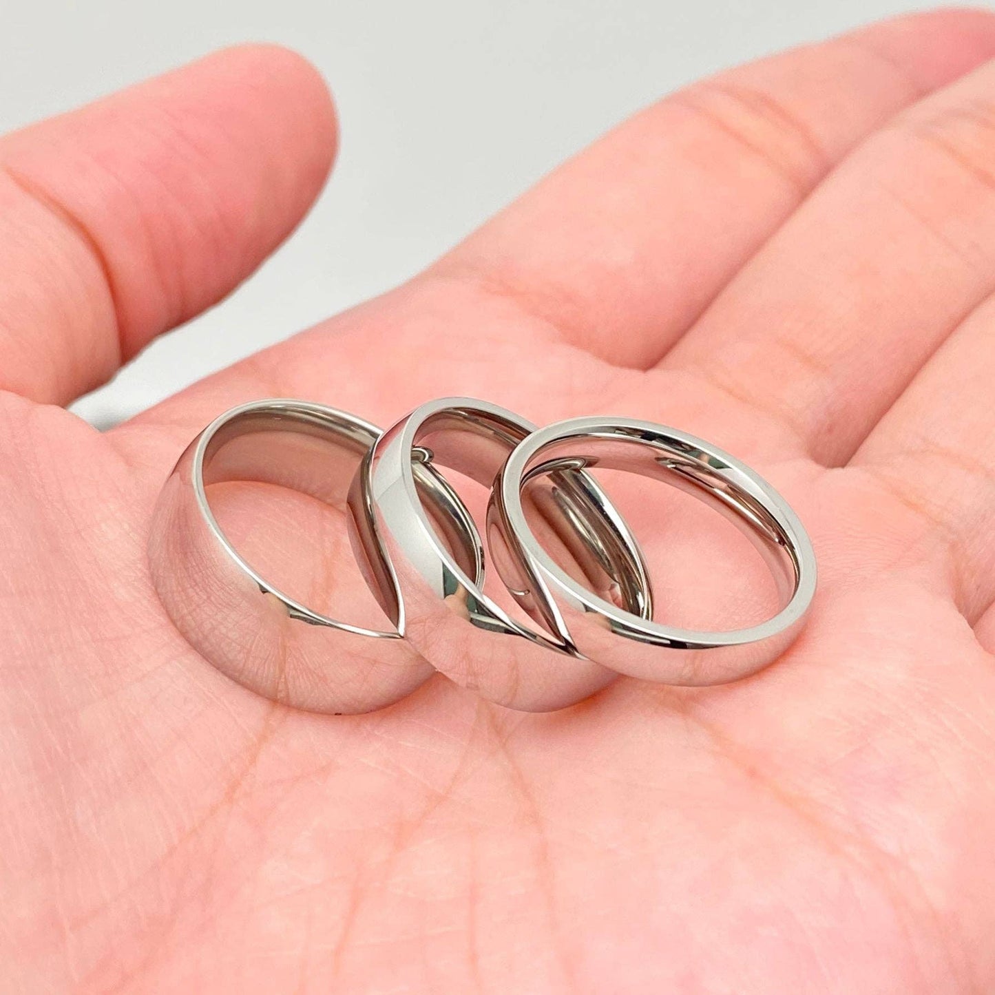 Simple Glossy Stainless Steel Ring