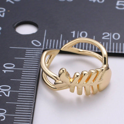 18k Gold Fishbone Ring ☆ Adjustable