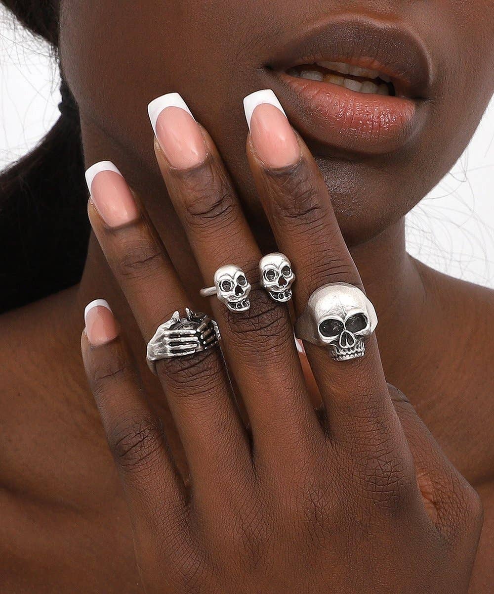 Hands 🧿 Evil Eye Ring