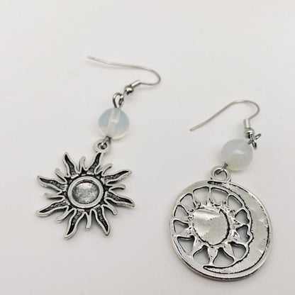 Asymmetric Design Face Moon Sun Earrings