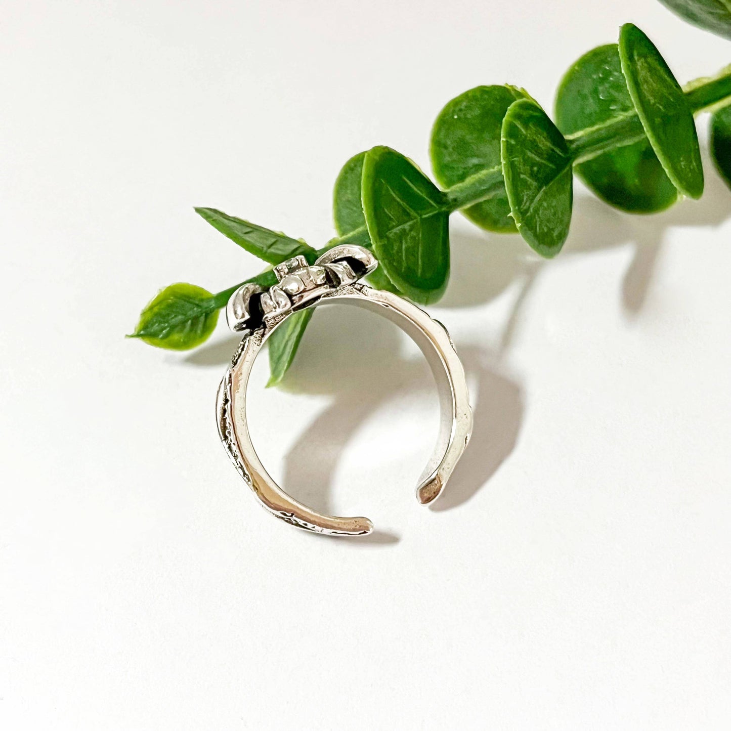 Vintage Creative Bee Ring – Adjustable Open Band