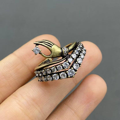 Vintage Rhinestone The Hand of The Goddess Bronze Ring