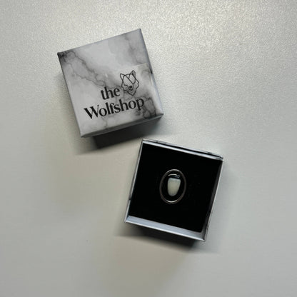 Oddity Ring 🦷 Resin Human Tooth Large Incisor