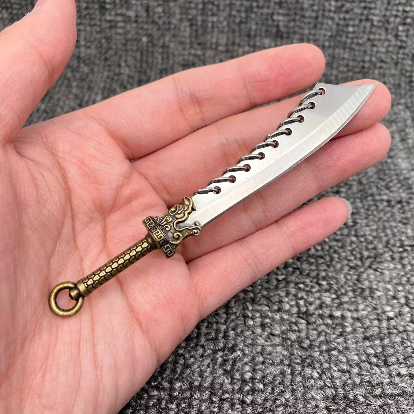 Dragon Head Mini Portable Stainless Steel Knife with Sheath Cover