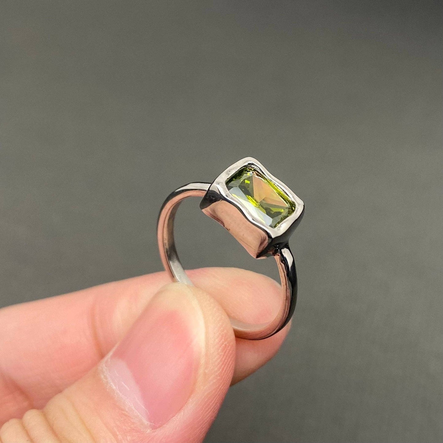 Green Zircon Inlaid Stainless Steel Adjustable Ring