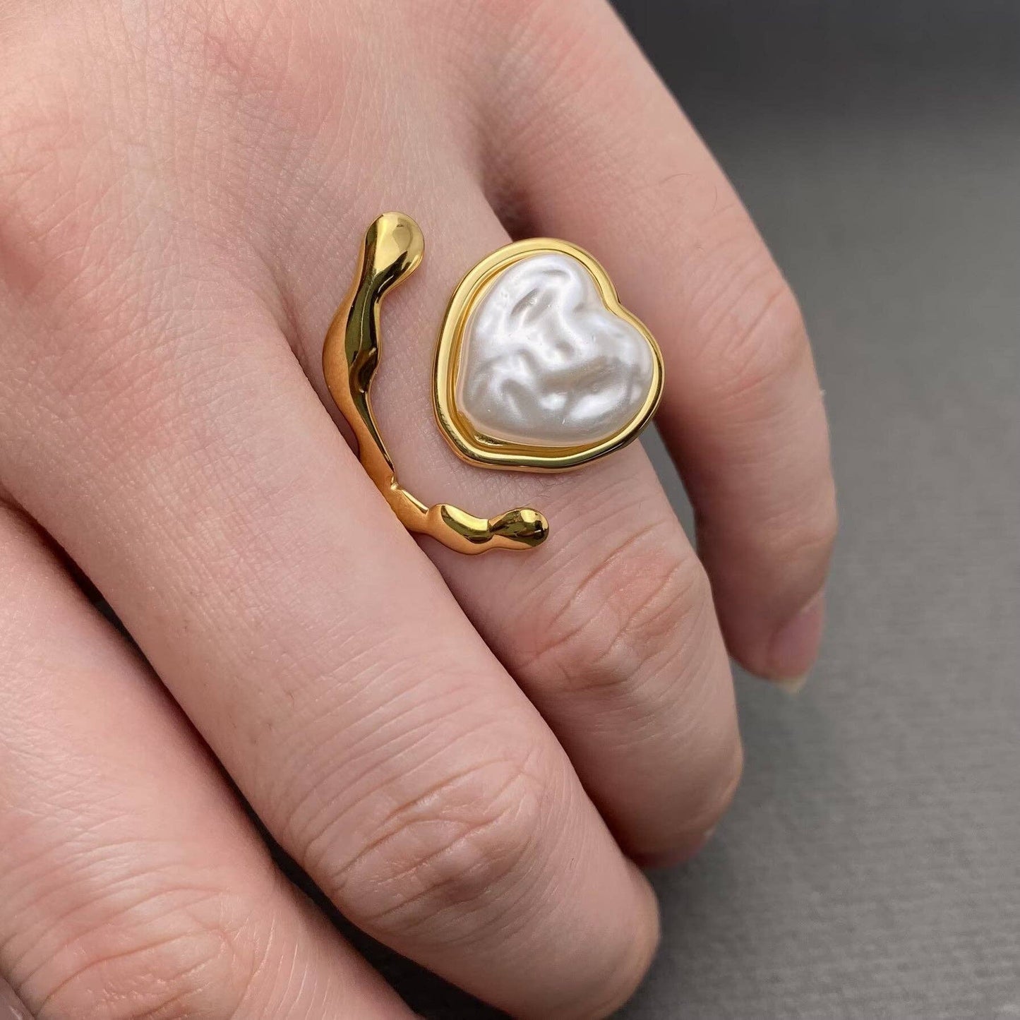 Heart Shape Pearl Inlaid 18K Gold Plated Adjustable Ring