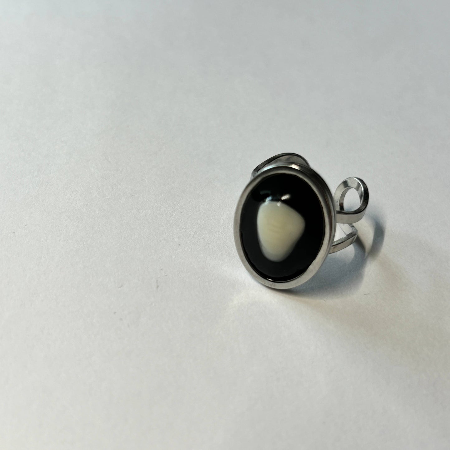 Oddity Ring 🦷 Resin Human Tooth Canine
