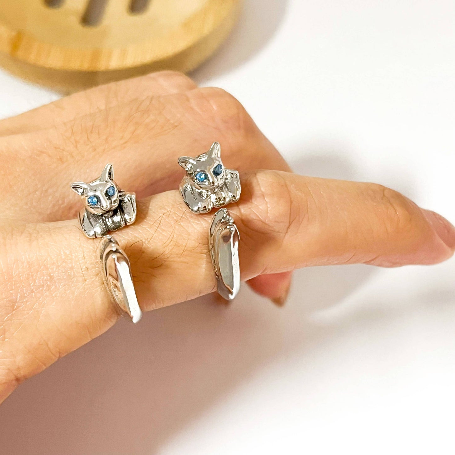 Cat Adjustable Open Ring