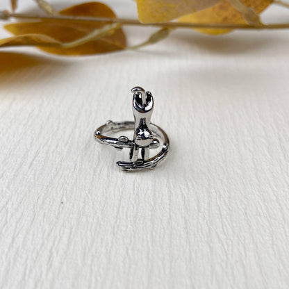 Climbing Cat Ring