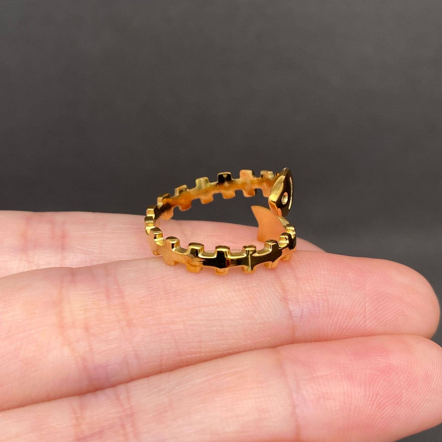 Fishbone 18K Gold Plated Stainless Steel Ring - Adjustable