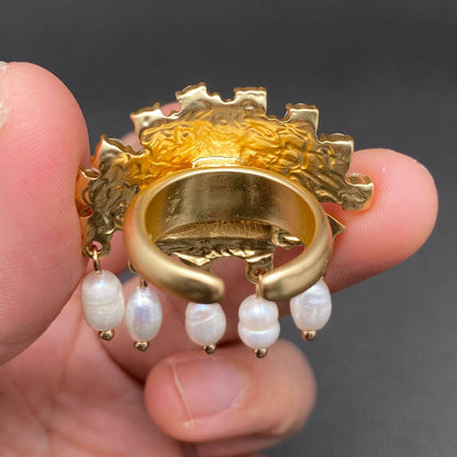 Vintage Pearl Fringe Eye Rhinestone Inlaid Gold Plated Ring