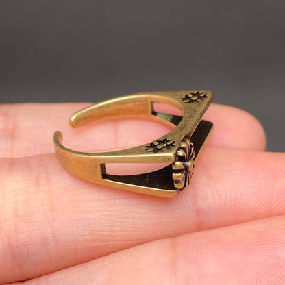 Hollowed Square Bronze Daisy Adjustable Ring