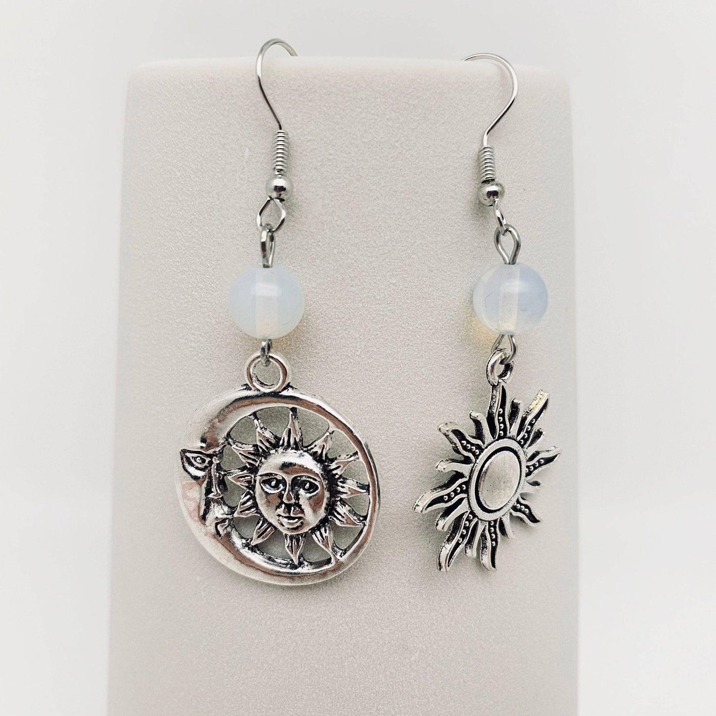 Asymmetric Design Face Moon Sun Earrings