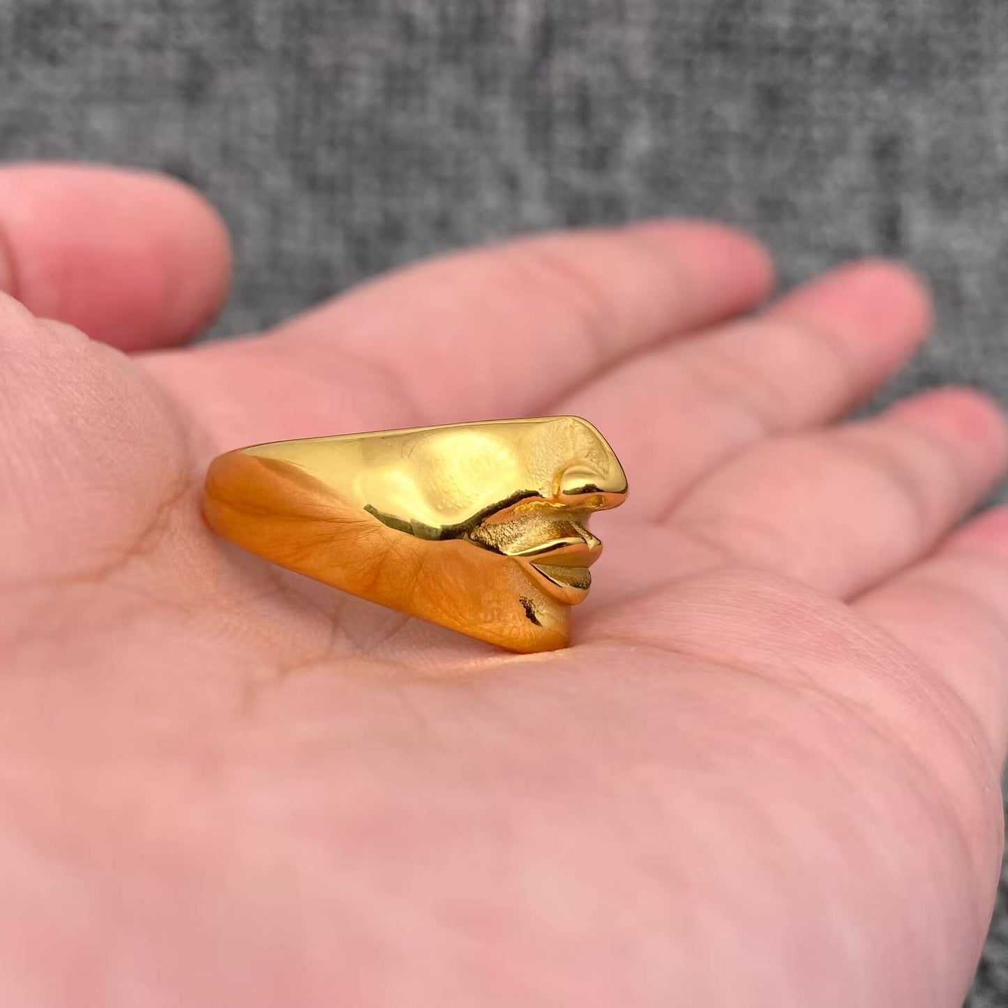 Abstract Face Contour 18K Gold Plated Ring