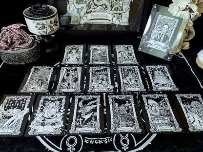 Shadow of Aeons Tarot