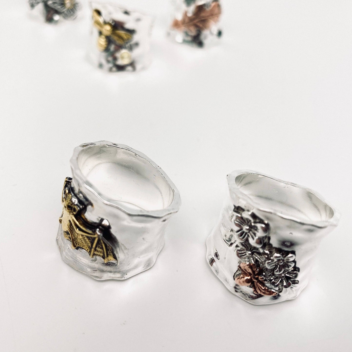 Retro Brass Embossed Leaf Ring