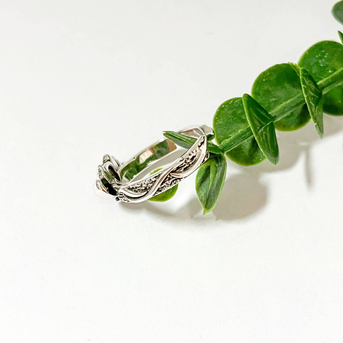 Vintage Creative Bee Ring – Adjustable Open Band