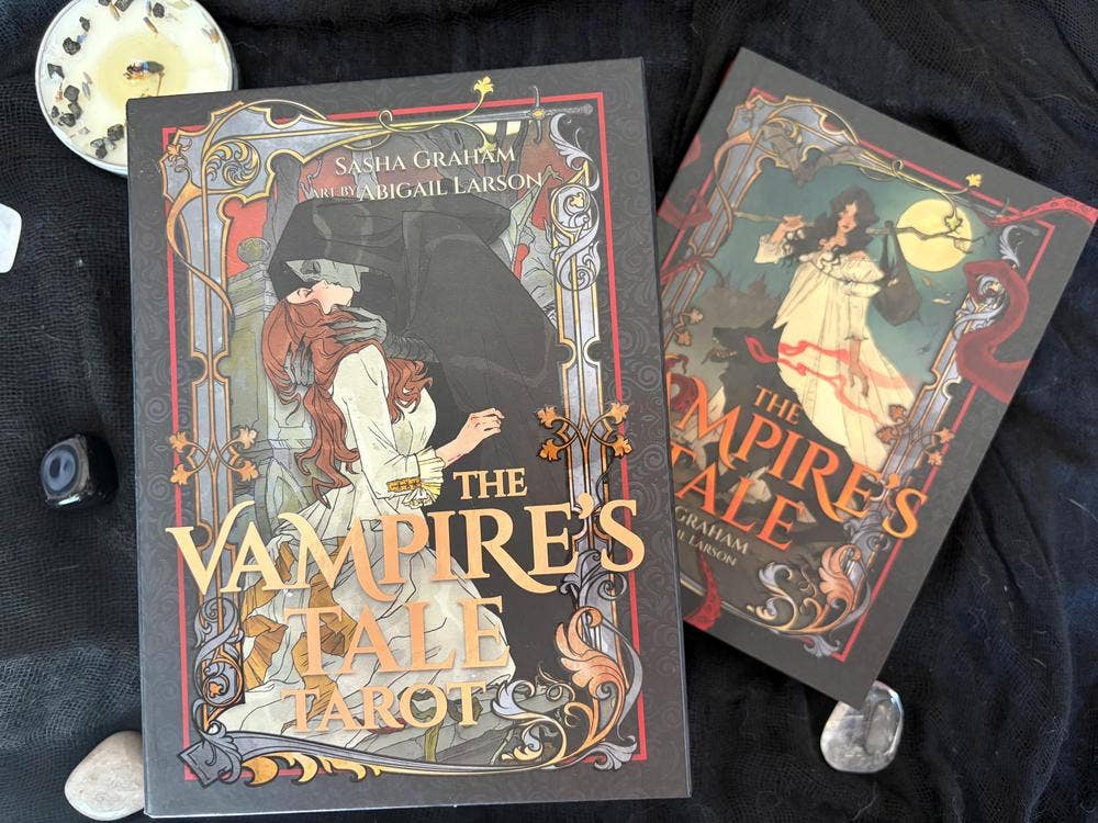 The Vampire's Tale Tarot Deck