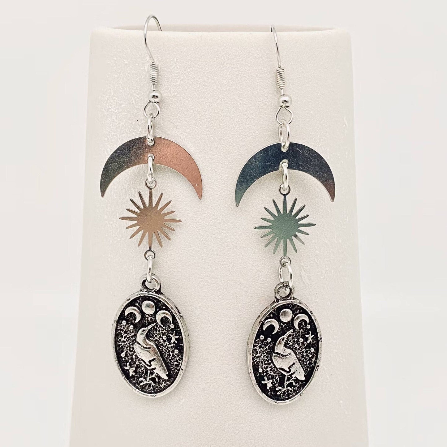 Dark Crow Pattern Pendant⭐️ Star Moon Earrings