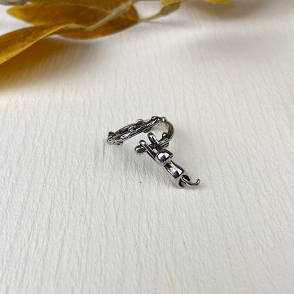 Climbing Cat Ring