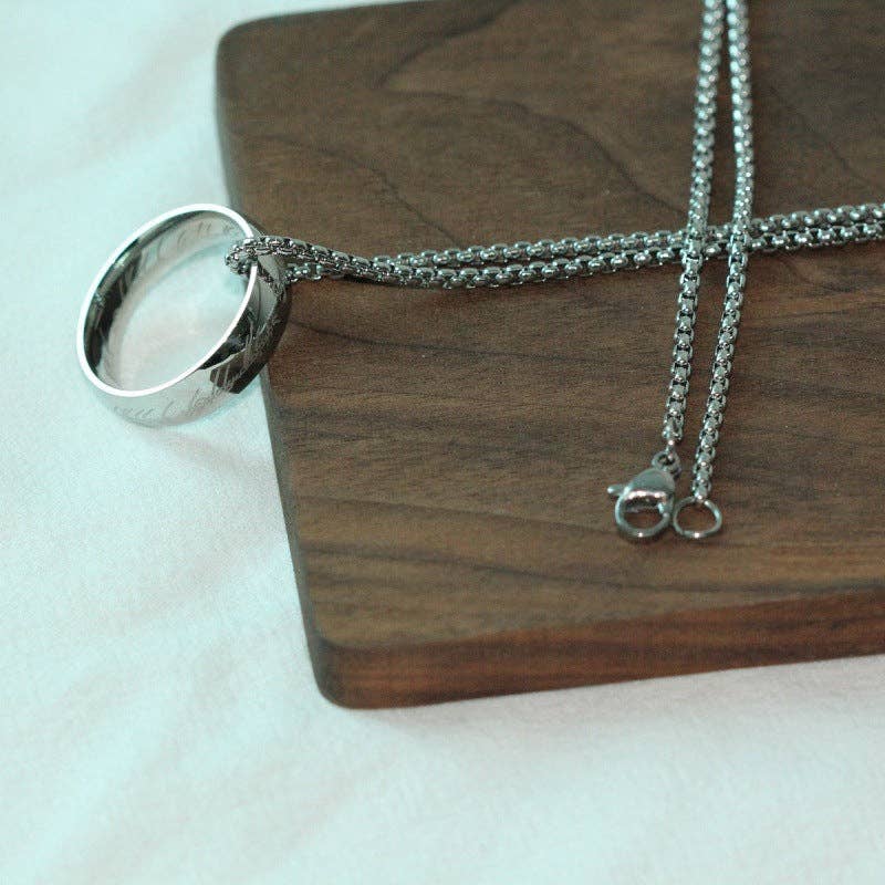 Lord of the Rings Pendant Ring with Chain Necklace