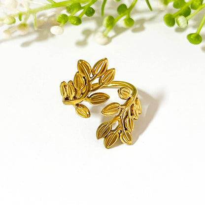 Bold Leaf Adjustable Open Ring
