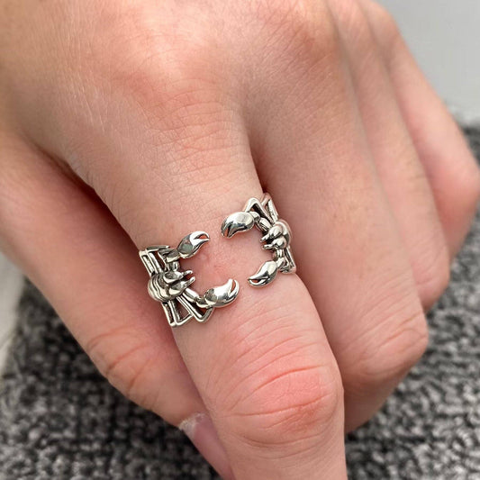 Double Scorpion Adjustable Ring