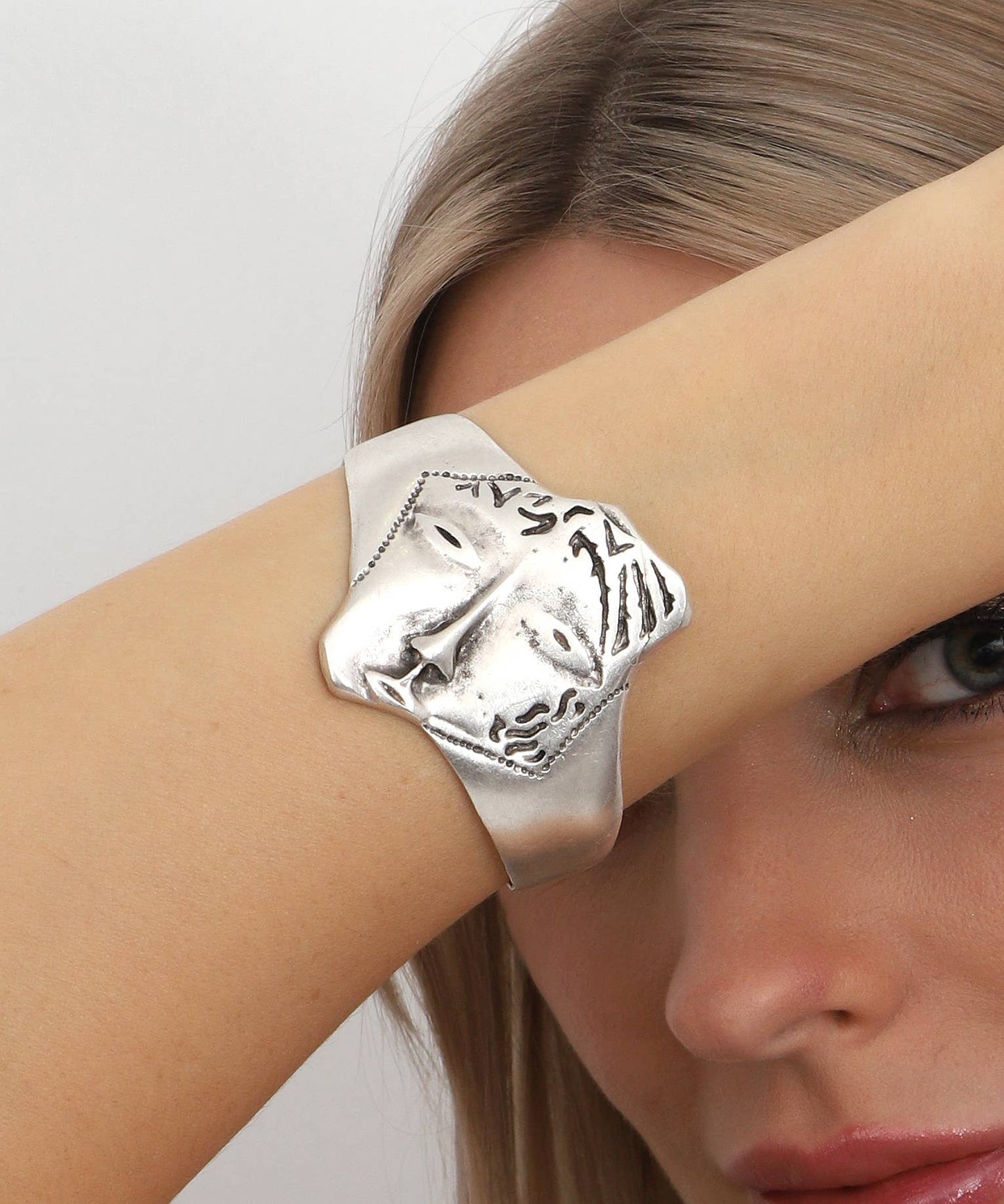 Artisan Silver Cuff Bracelet with Intricate Face Detail