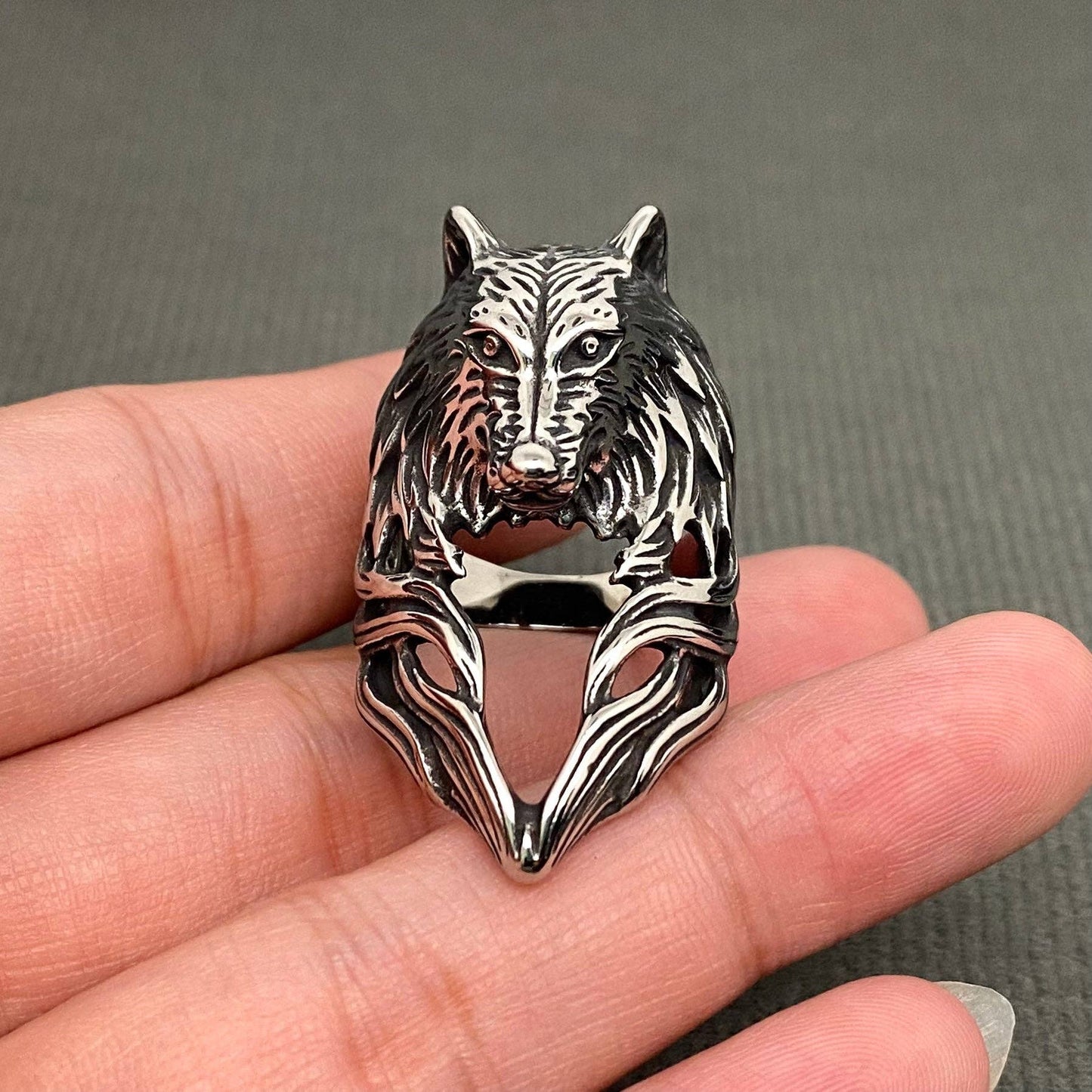 Stainless Steel Hollow Wolf Head Ring