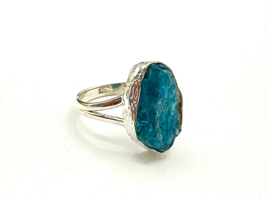 Blue Apatite Rough Semi-Precious Gemstone 925 Silver Ring