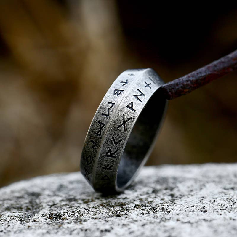 Rune Geometric Ring