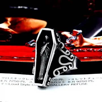 Purple Vampire Coffin Ring