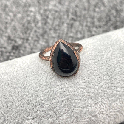Drop-Shaped Black Agate Adjustable Ring
