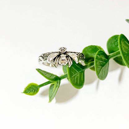 Vintage Creative Bee Ring – Adjustable Open Band