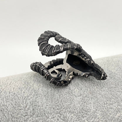 Blackening Dall Sheep Head Stainless Steel Skull Ring
