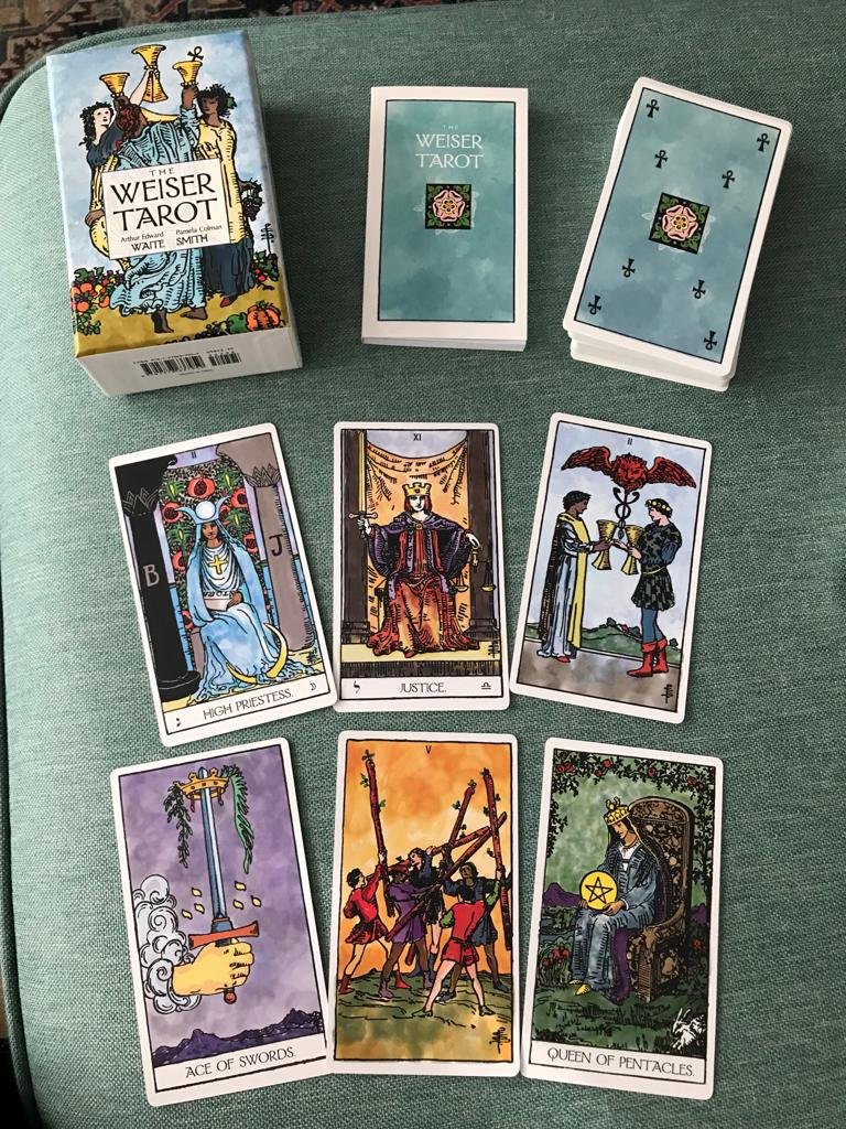 The Weiser Tarot ☆78 Cards and 64 Page Book